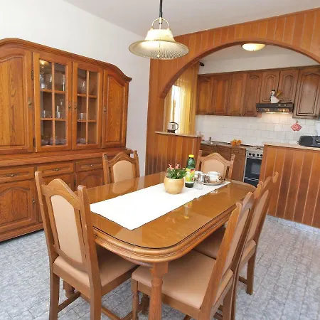 Romeo 1341 Apartamento Pula