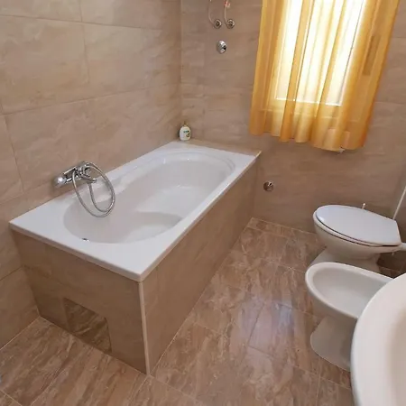 Romeo 1341 Apartamento