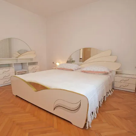 Romeo 1341 Apartamento