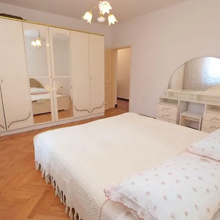Romeo 1341 Apartamento